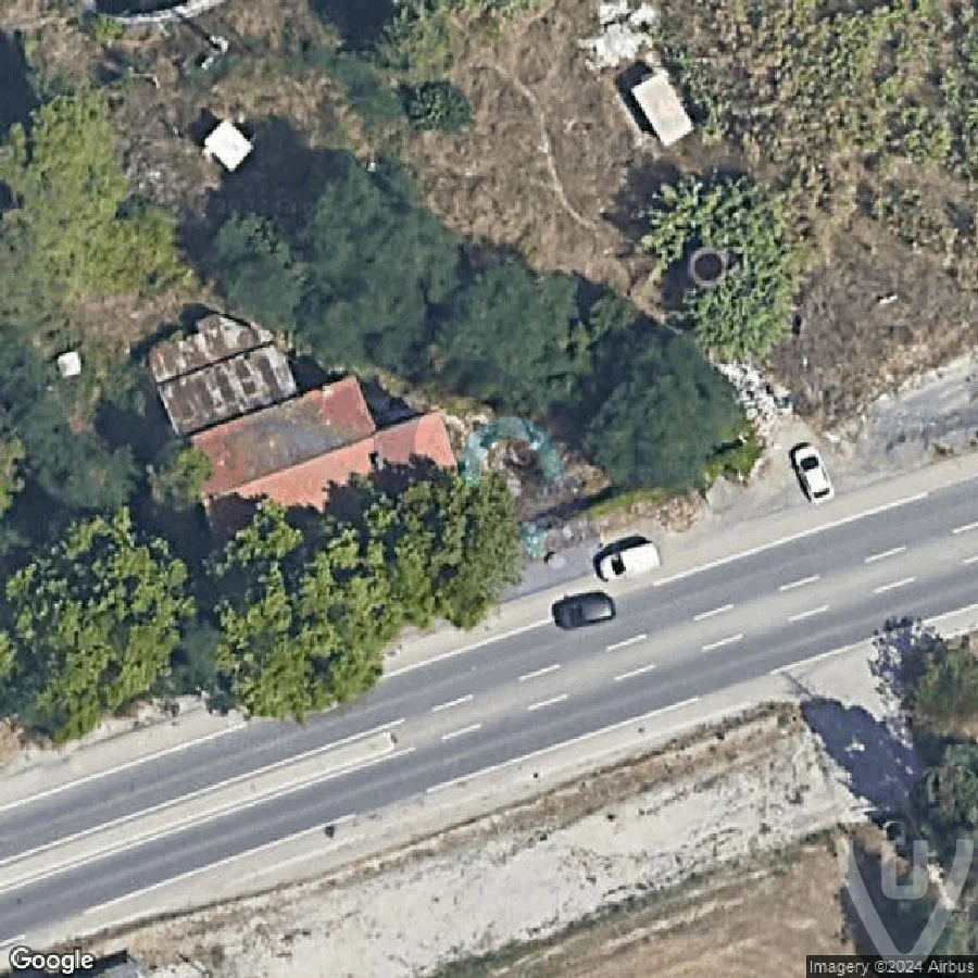 Maison Naick abandoned location in Provence-Alpes-Cote d'Azur, Provence-Alpes-Cote d'Azur, France - House for urban exploration