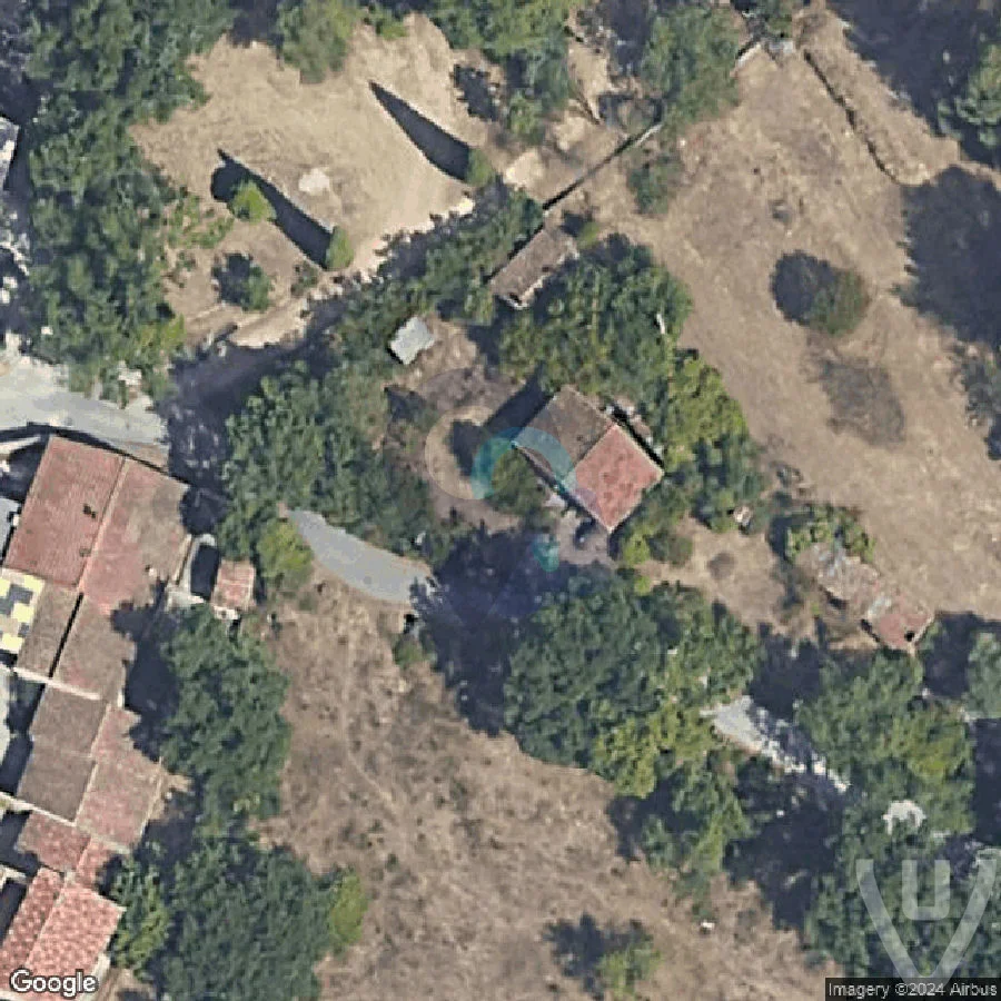 Maison du Renard abandoned location in Provence-Alpes-Cote d'Azur, Provence-Alpes-Cote d'Azur, France - House for urban exploration