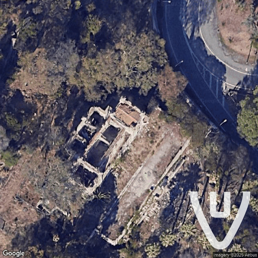 Chateau Robert Hansen