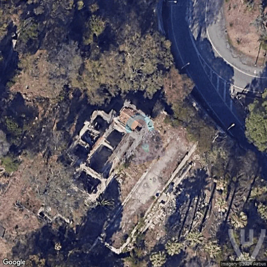 Chateau Robert Hansen abandoned location in Provence-Alpes-Cote d'Azur, Provence-Alpes-Cote d'Azur, France - Castle for urban exploration