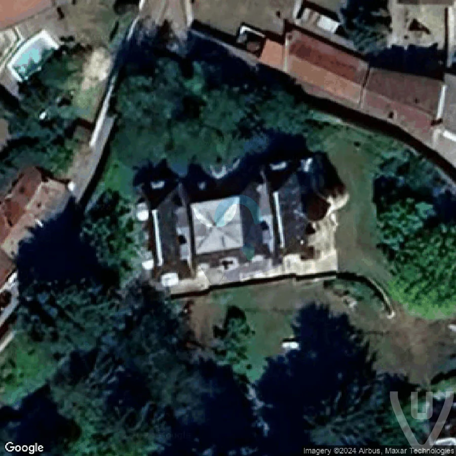 Chateau ML abandoned location in Auvergne-Rhone-Alpes, Auvergne-Rhone-Alpes, France - House for urban exploration