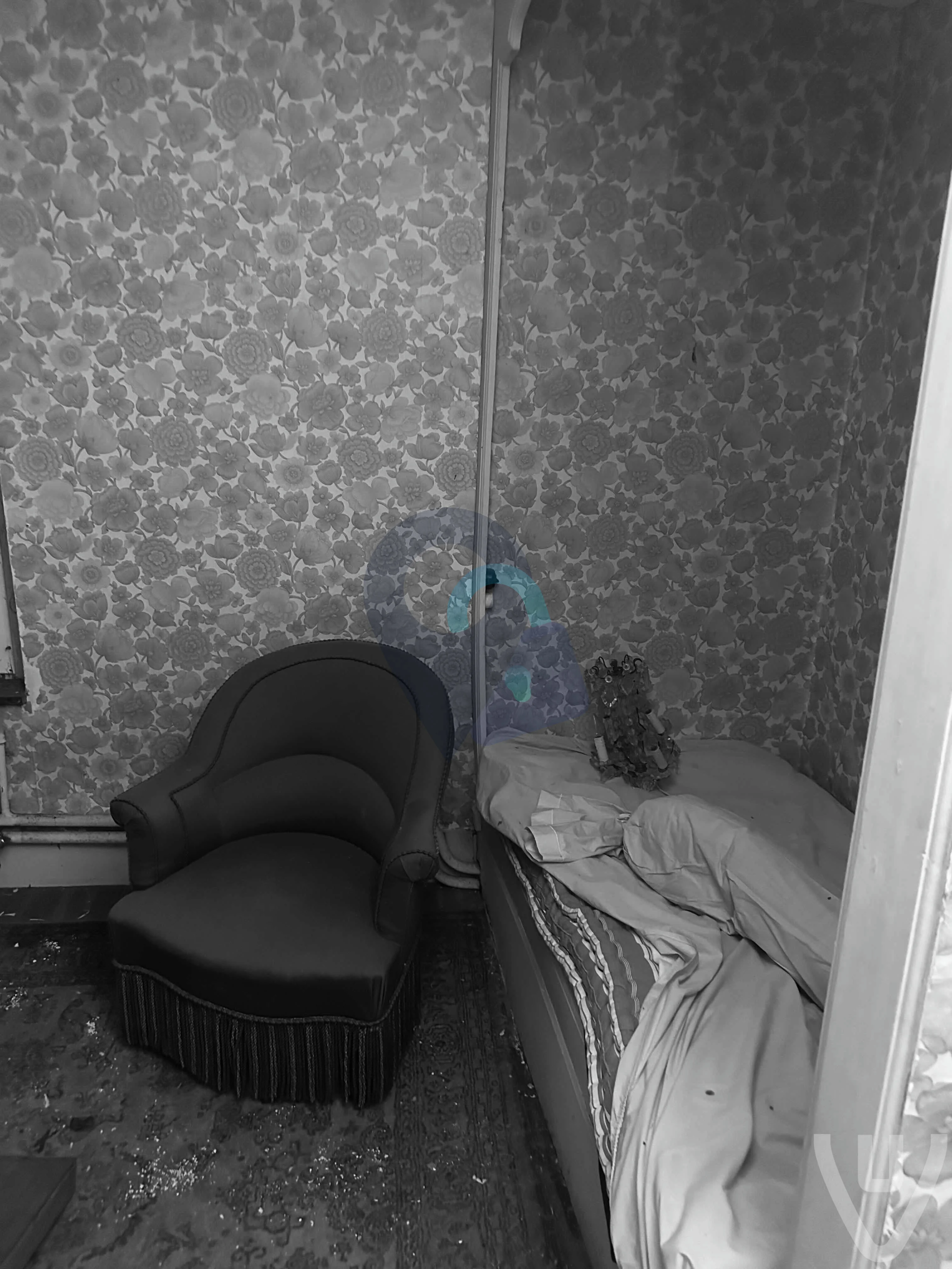 Manoir resurruction / Manoir aux Radio’s urban exploration location in France - Image 3