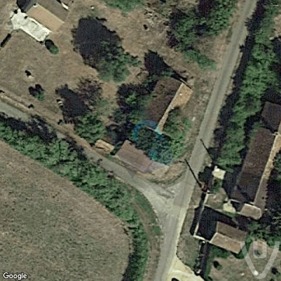 Maison de la vieille dame abandoned location in Centre-Val de Loire, Centre-Val de Loire, France - House for urban exploration