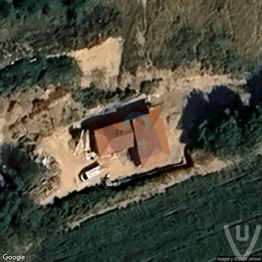 Maison Papy & Mamie abandoned location in Auvergne-Rhone-Alpes, Auvergne-Rhone-Alpes, France - House for urban exploration