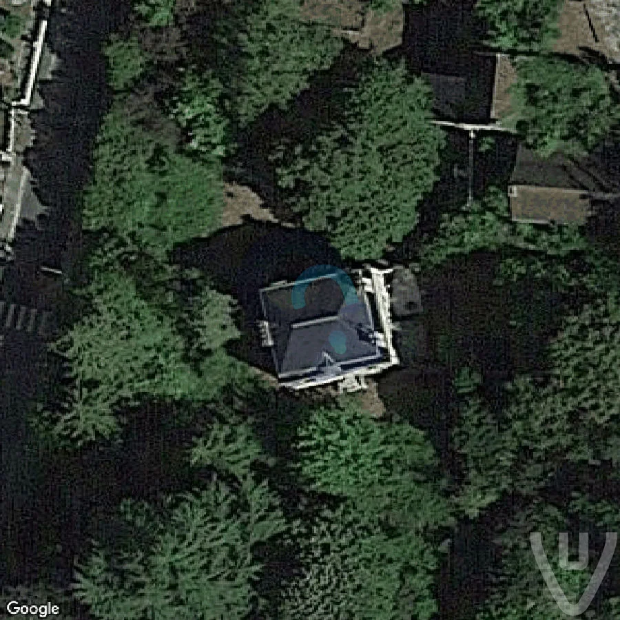 Manoir Panthera abandoned location in Centre-Val de Loire, Centre-Val de Loire, France - House for urban exploration