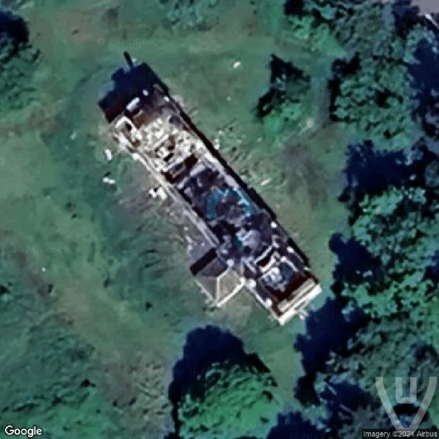 Ruine des Montées abandoned location in Centre-Val de Loire, Centre-Val de Loire, France - Ruine for urban exploration