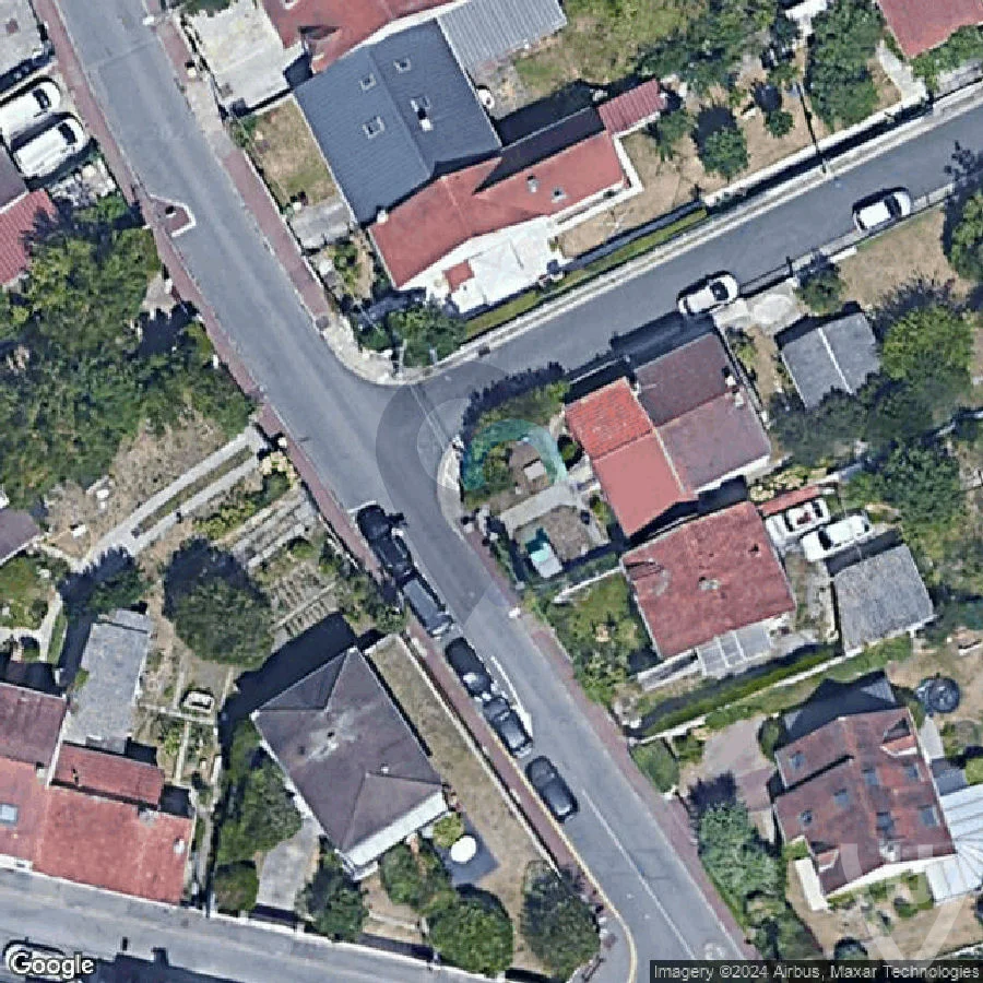 Maison Norman abandoned location in Ile-de-France, Ile-de-France, France - House for urban exploration