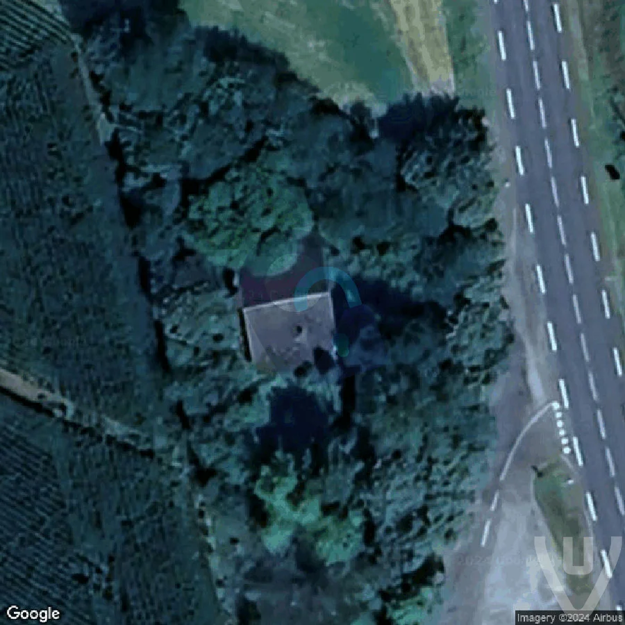 Maison Triangle abandoned location in Occitanie, Occitanie, France - House for urban exploration