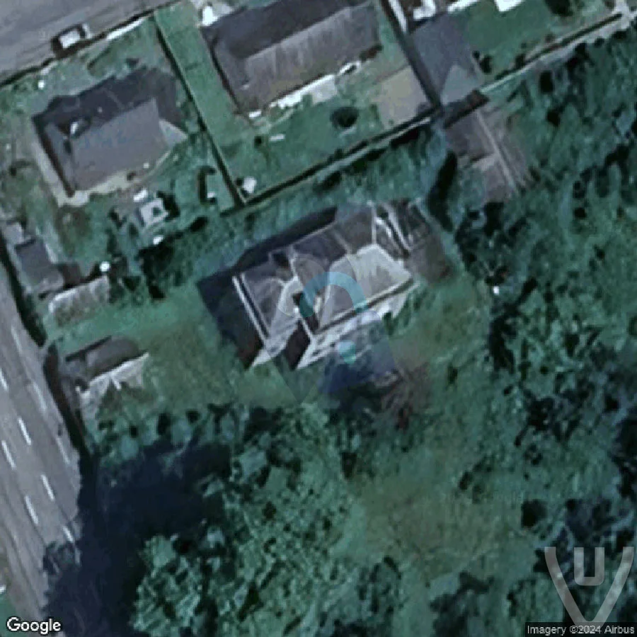 Manoir Madame B abandoned location in Occitanie, Occitanie, France - House for urban exploration