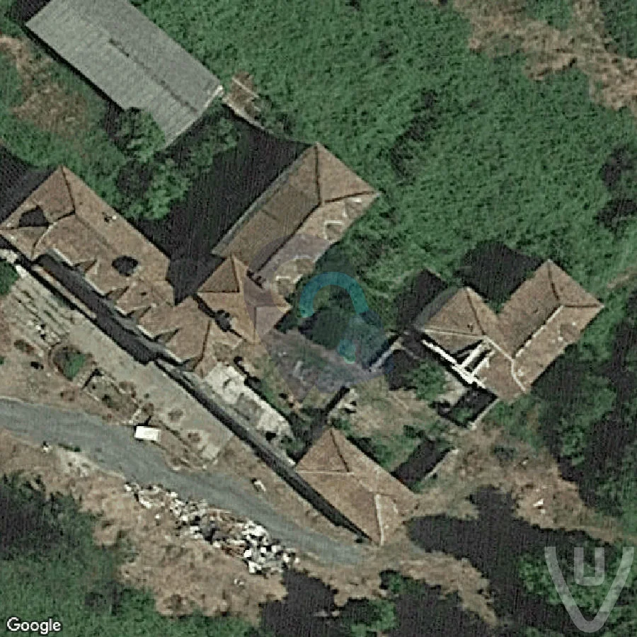 Domaine des Cheminées abandoned location in Occitanie, Occitanie, France for urban exploration