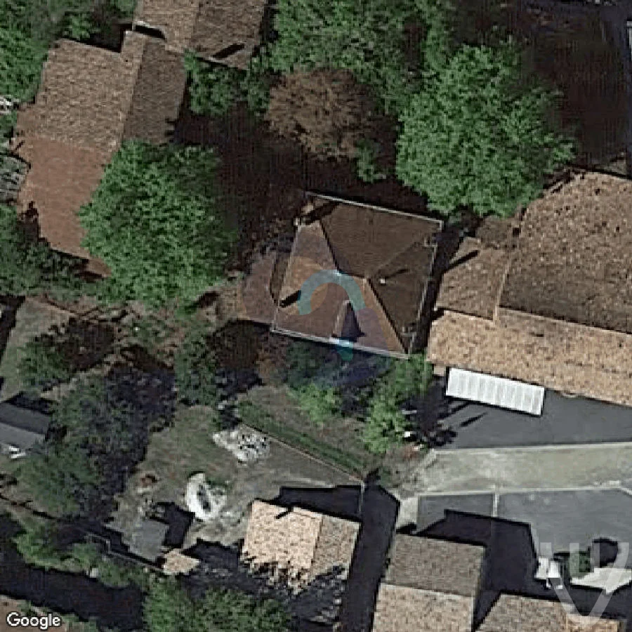 Manoir Crucifix / Manoir Antoinette Scieri abandoned location in Nouvelle-Aquitaine, Nouvelle-Aquitaine, France - House for urban exploration