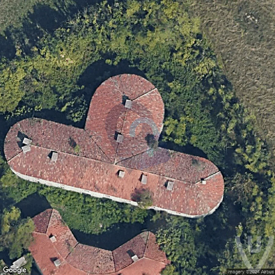 Villa Castelnuovo abandoned location in Veneto, Veneto, Italy - Villa for urban exploration