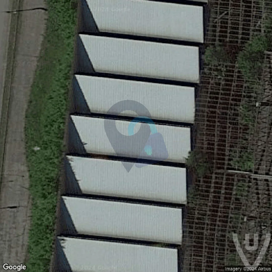 Fabbrica autosufficiente abandoned location in Lombardy, Lombardy, Italy - Factory for urban exploration