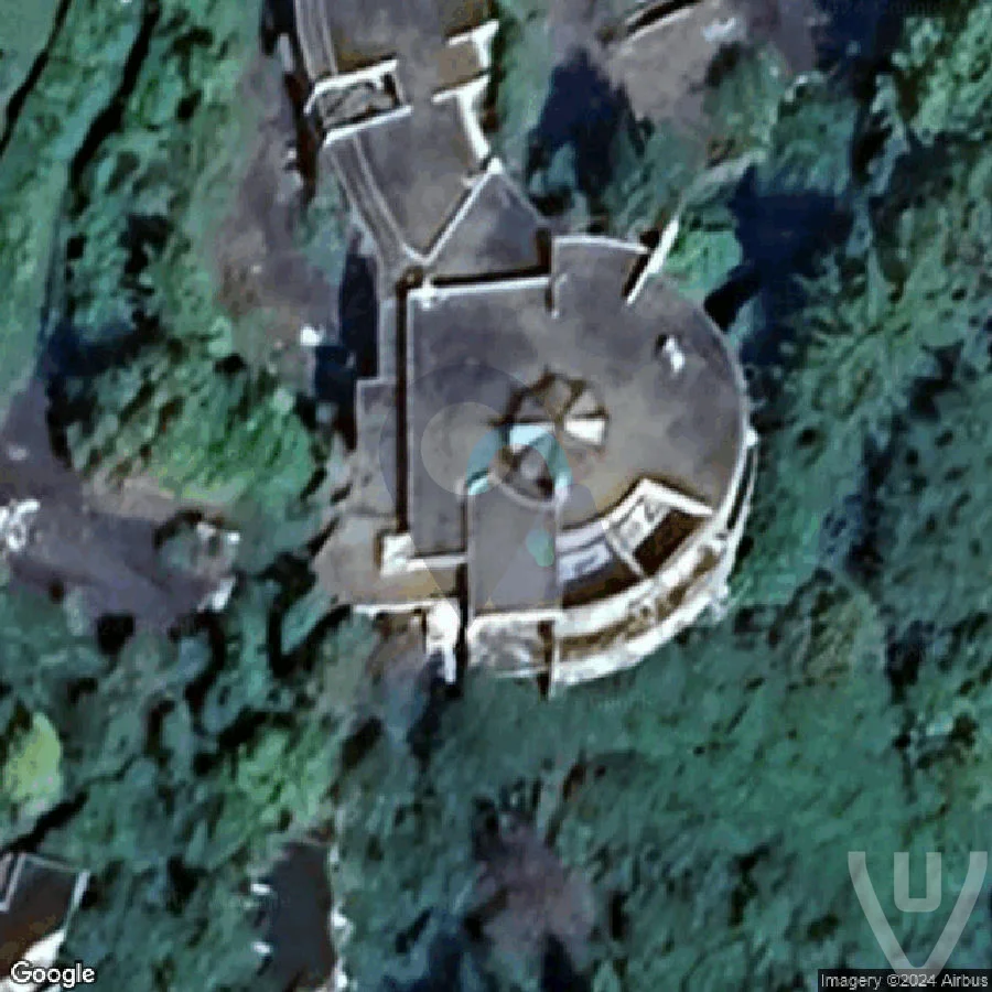 Hôtel des Soeurs Papins abandoned location in Occitanie, Occitanie, France - Hotel for urban exploration