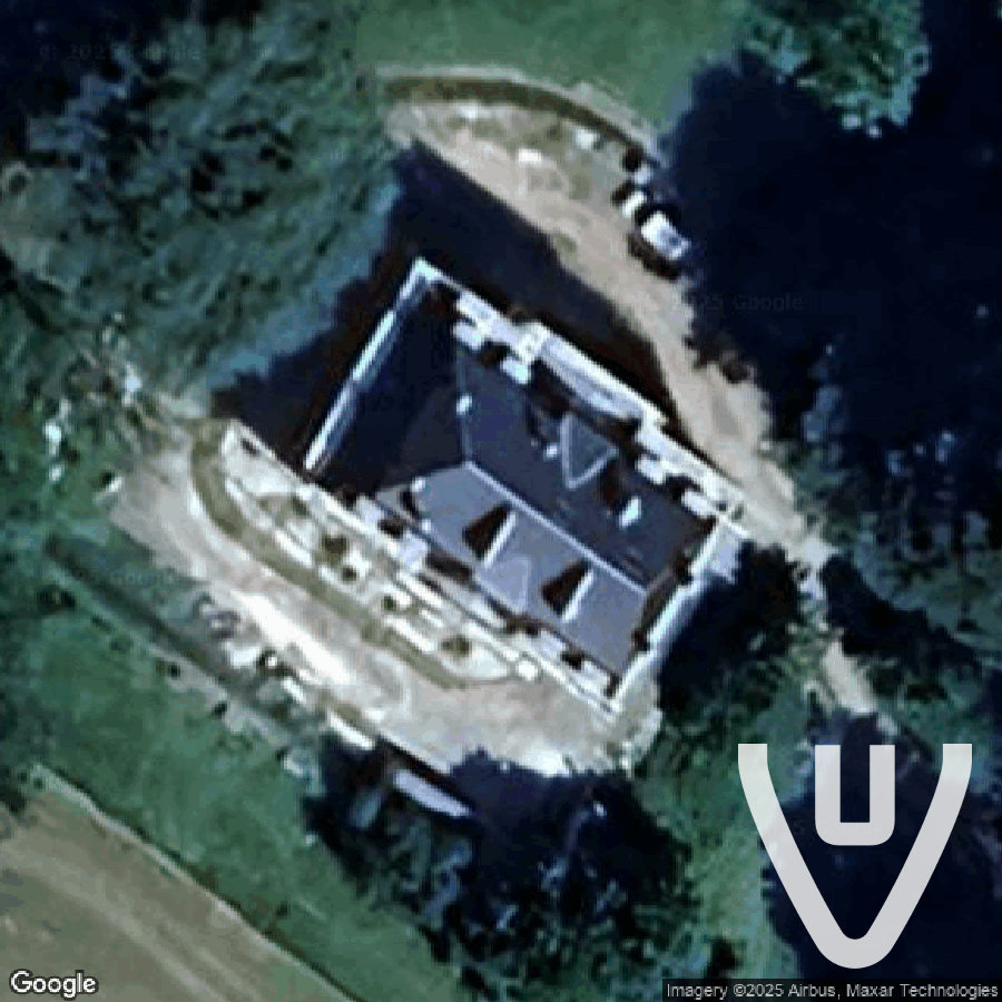 Chateau d' Aurelien abandoned location in Loire Region, Loire Region, France - Castle for urban exploration