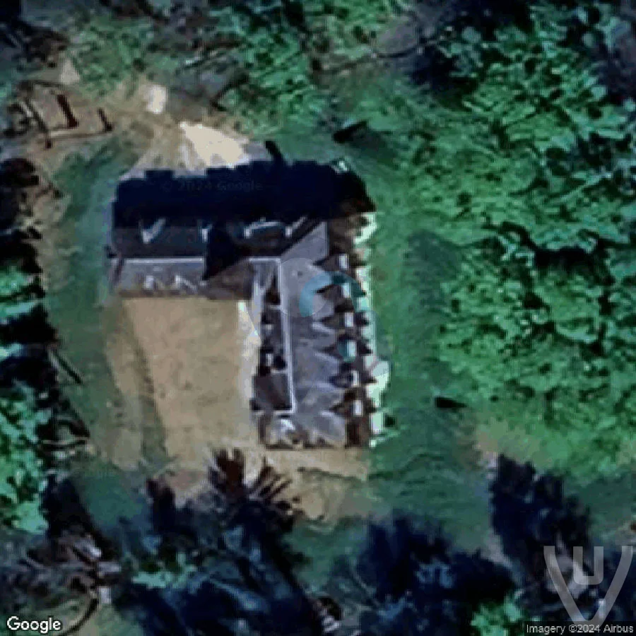 Manoir de Automobile abandoned location in Nouvelle-Aquitaine, Nouvelle-Aquitaine, France - House for urban exploration