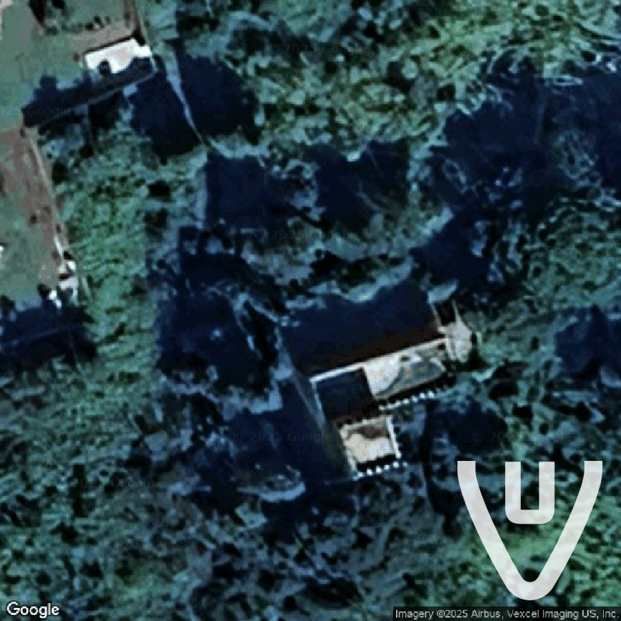 Castello nella foresta