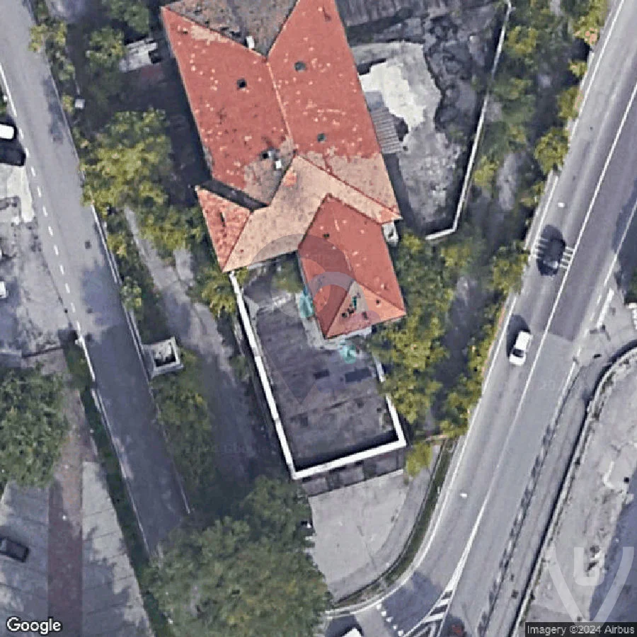 Casa Petrol abandoned location in Trentino-Alto Adige, Trentino-Alto Adige, Italy - House for urban exploration