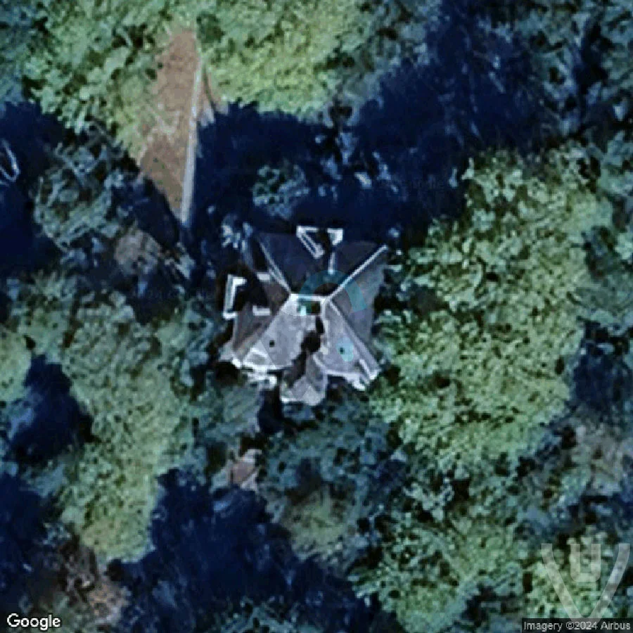 Manoir de la Rivière abandoned location in Occitanie, Occitanie, France - House for urban exploration