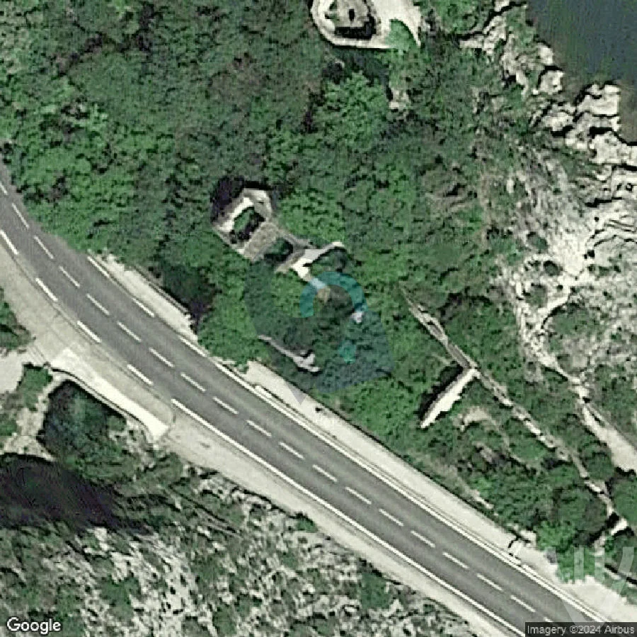 Les ruines du moulin abandoned location in Occitanie, Occitanie, France - Ruine for urban exploration