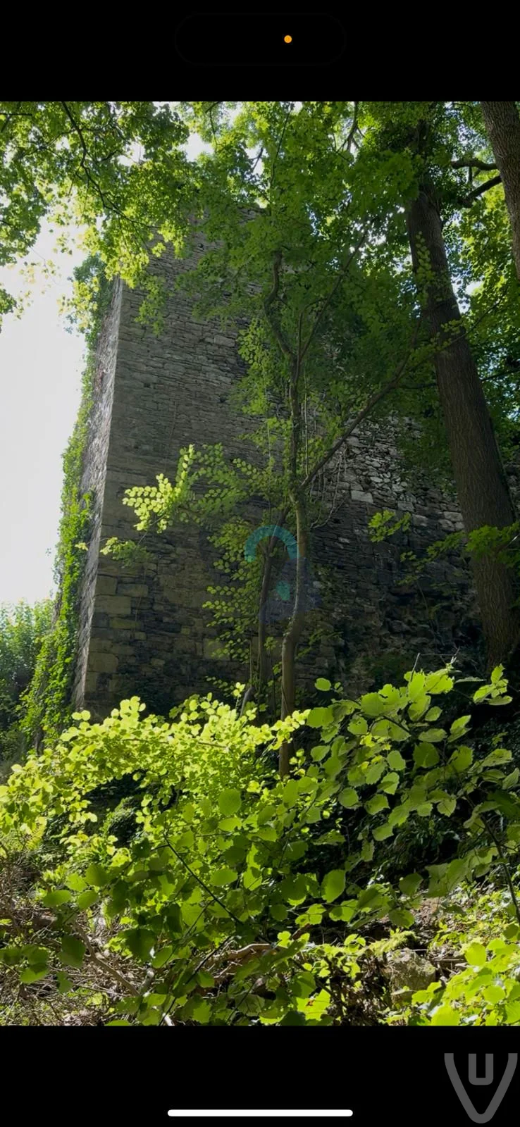 Ruines du Chateau d'Ambleve urban exploration location in Belgium - Image 5