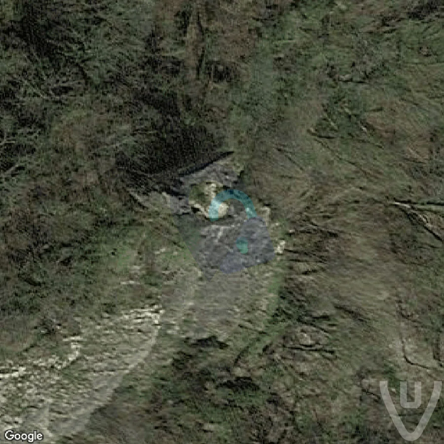 Ruines du Chateau d'Ambleve urban exploration location in Belgium - Image 3