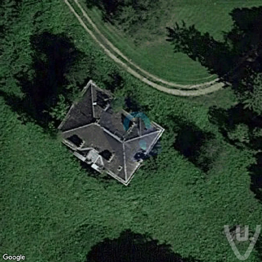 Château de la Biche abandoned location in Hauts-de-France, Hauts-de-France, France - Castle for urban exploration