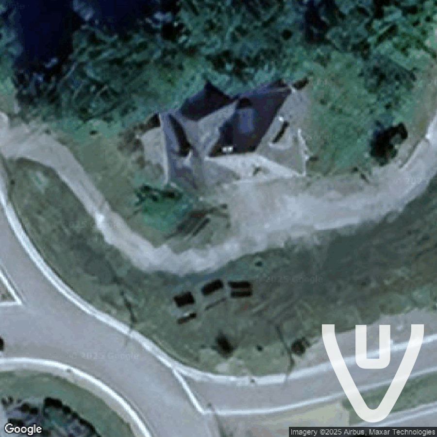 The house on the roundabout