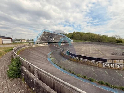 Le Velodrome / Le Velodome urban exploration location in Belgium - Image 8