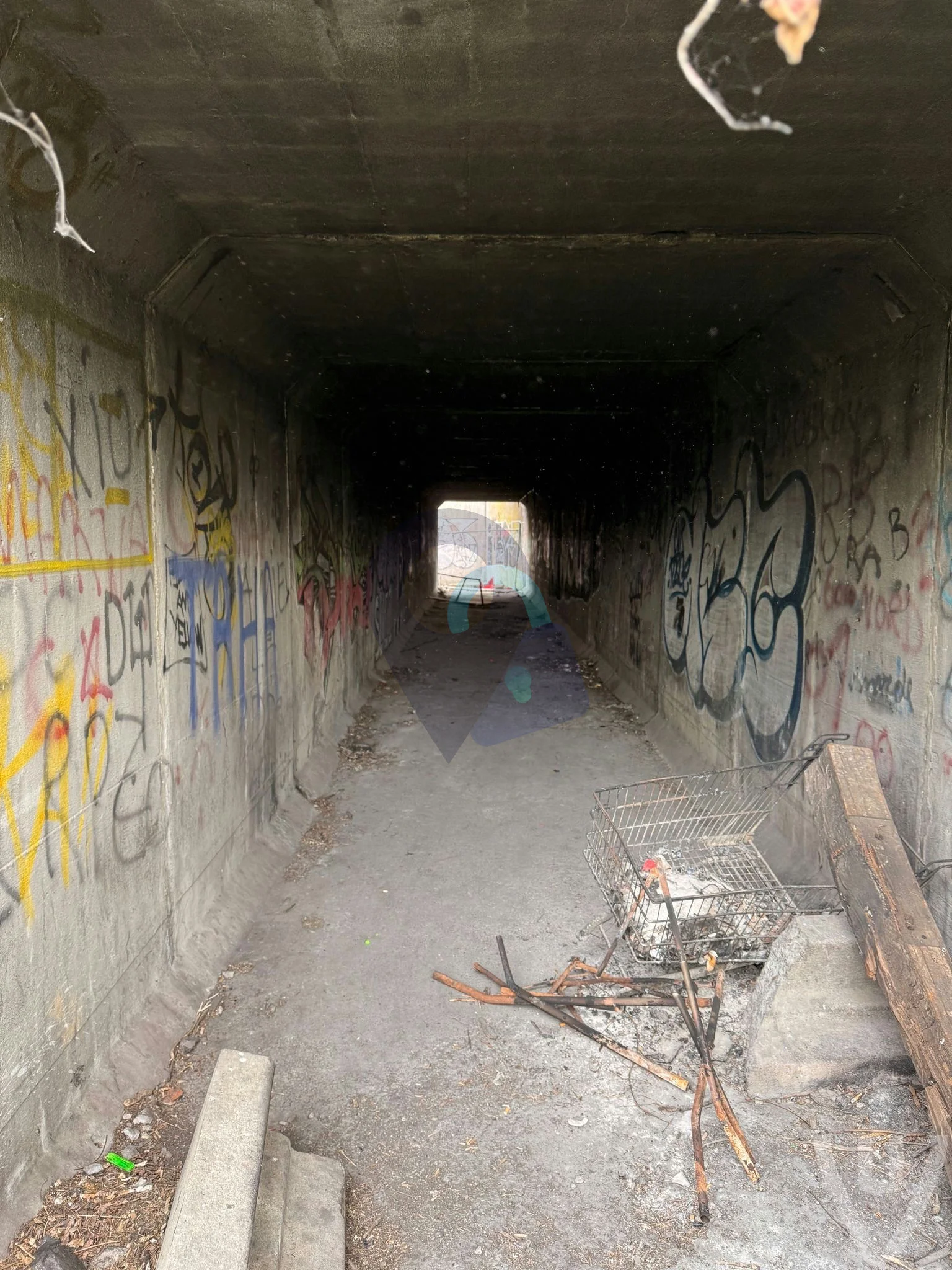 Le Velodrome / Le Velodome urban exploration location in Belgium - Image 7