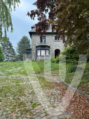 Chateau de Beaumonde / Manoir Banquette / Manoir Bench urban exploration location in Belgium - Image 2