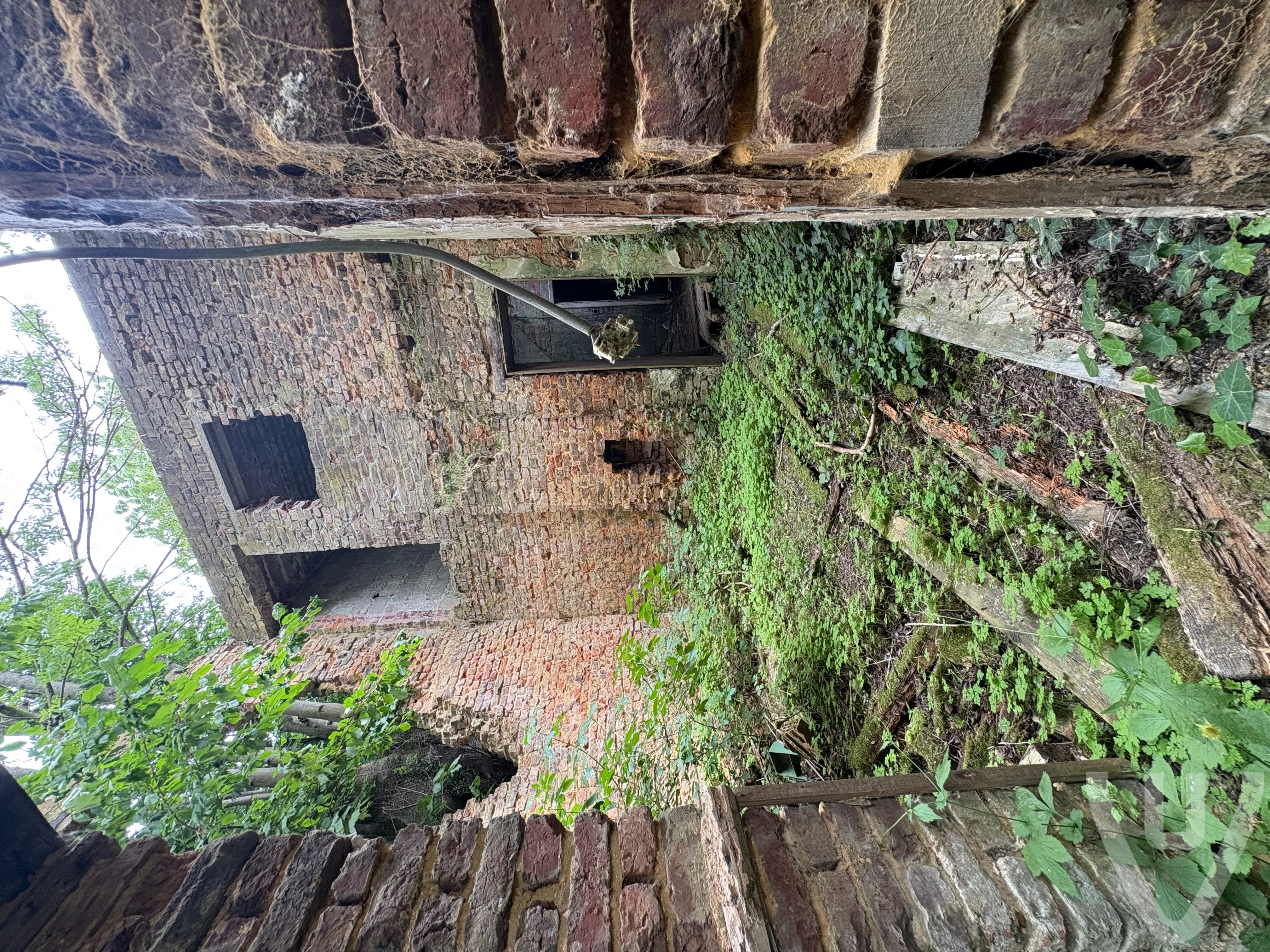 Hidden Ruine urban exploration location in Belgium - Image 3