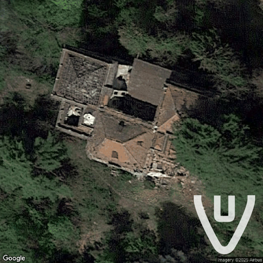 Castello Novi abandoned location in Piedmont, Piedmont, Italy - Castle for urban exploration