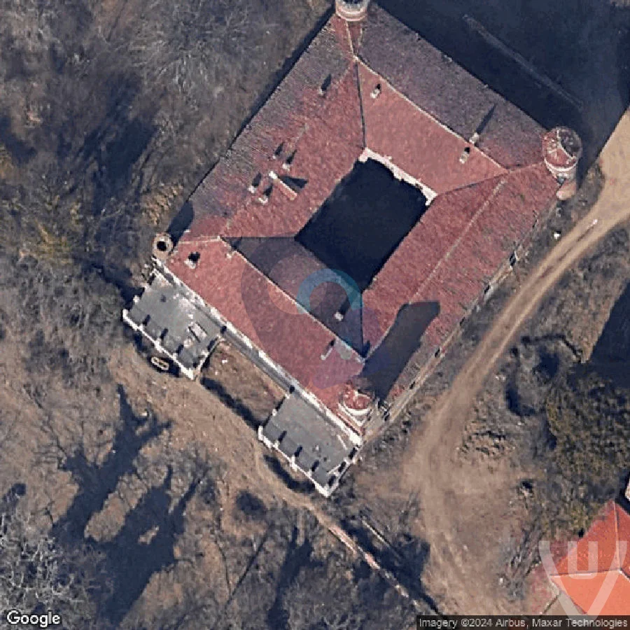 Castello Mirafiori / Castello del Drosso abandoned location in Piedmont, Piedmont, Italy - Castle for urban exploration