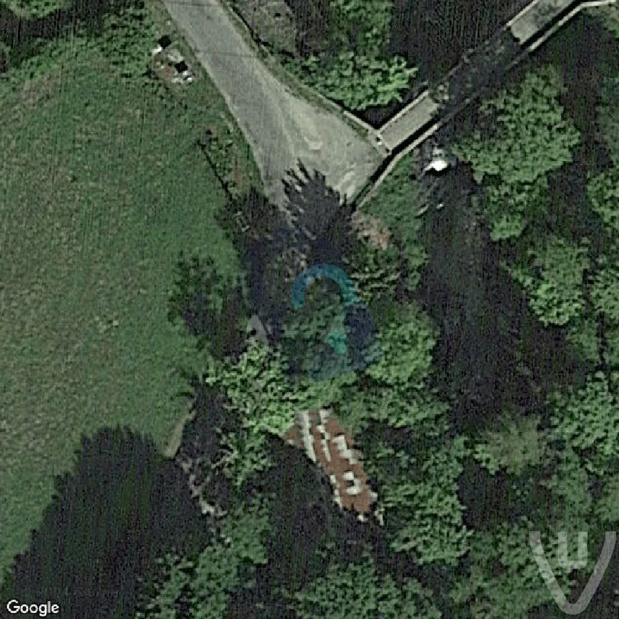 La 4L cachée abandoned location in Occitanie, Occitanie, France - House for urban exploration