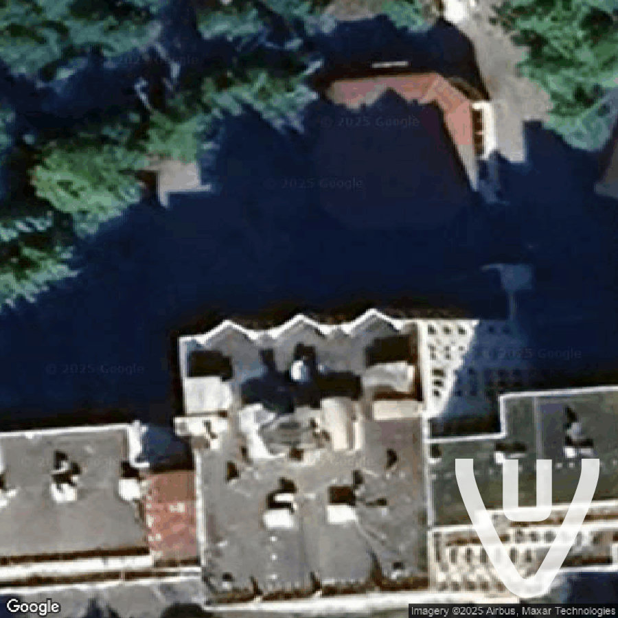 Hôpital la ligne verte / Green Line Hospital abandoned location in Auvergne-Rhone-Alpes, Auvergne-Rhone-Alpes, France - Me...