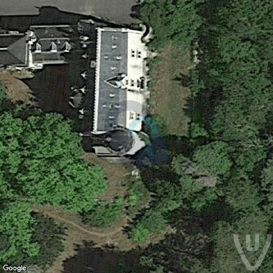 Château du Docteur Markus abandoned location in Auvergne-Rhone-Alpes, Auvergne-Rhone-Alpes, France for urban exploration