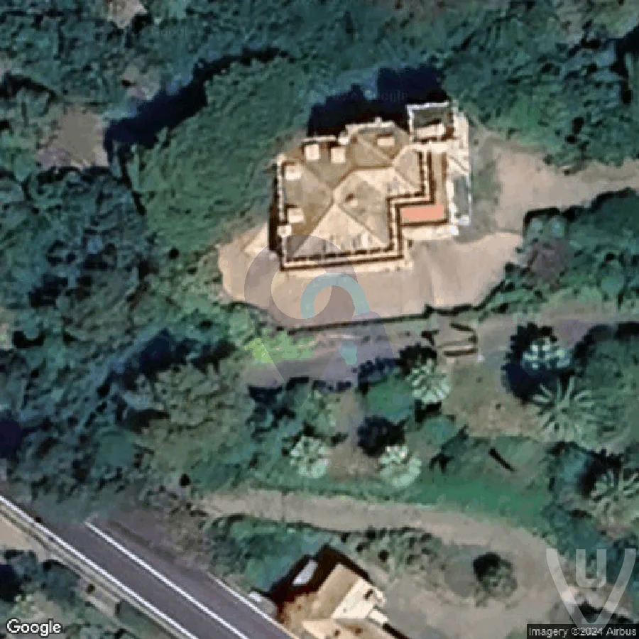 Castle Kippy abandoned location in Liguria, Liguria, Italy - Castle for urban exploration