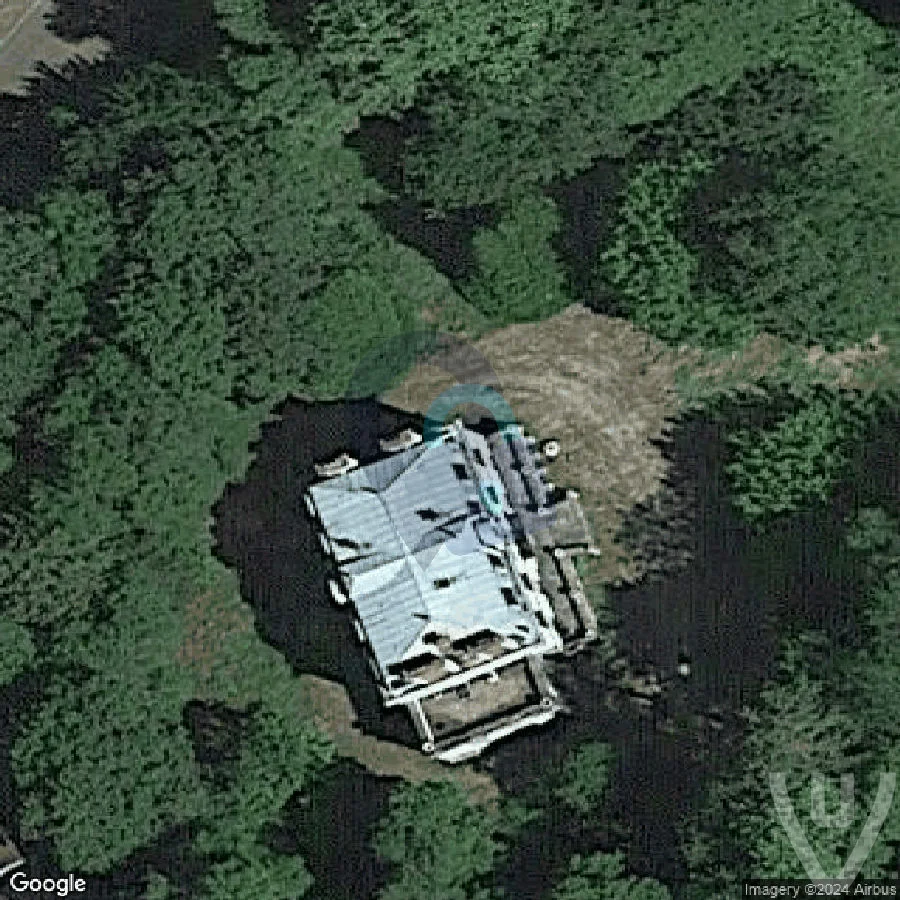 Manoir Samore abandoned location in Bourgogne-Franche-Comte, Bourgogne-Franche-Comte, France for urban exploration