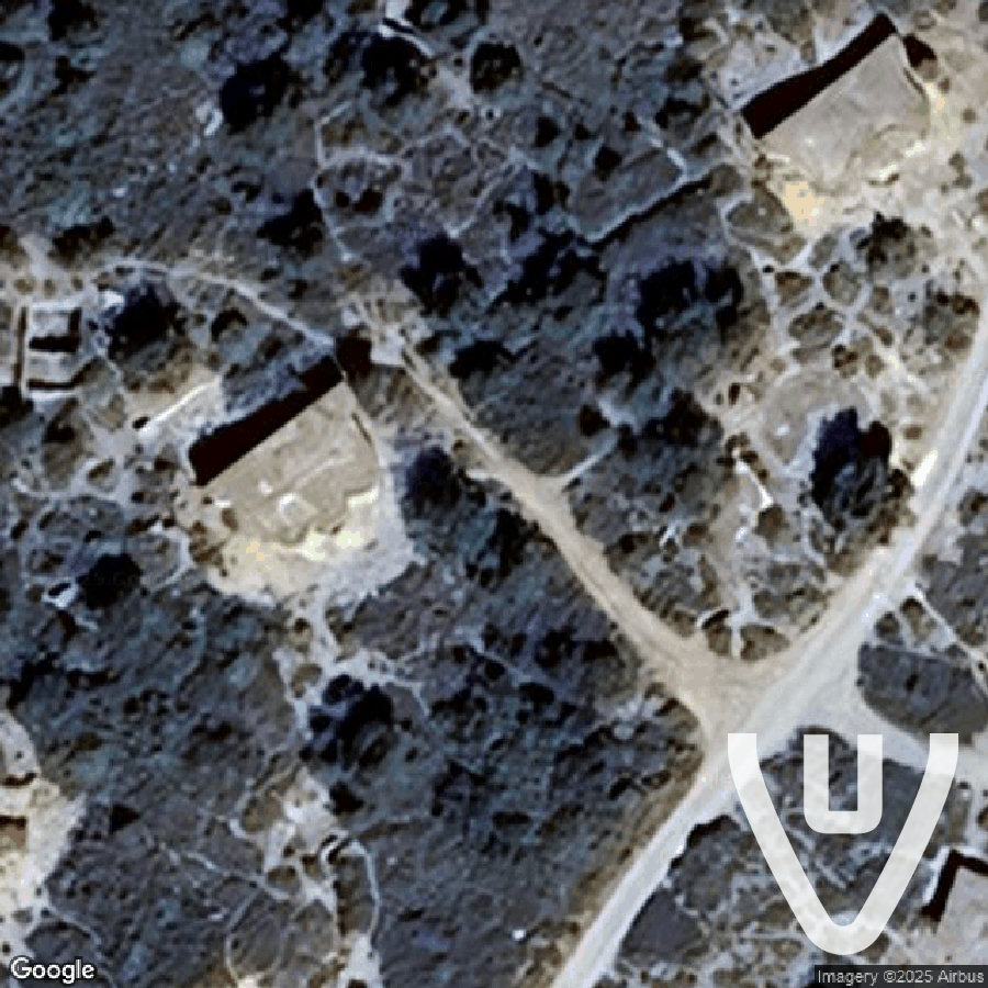 Ruines du bunker dans les dunes abandoned location in Occitanie, Occitanie, France - Militair for urban exploration