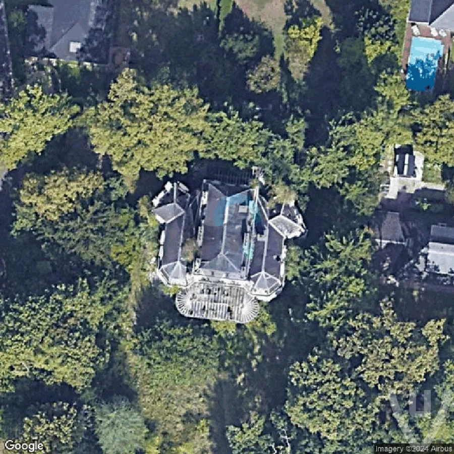 Chateau Verdure abandoned location in Ile-de-France, Ile-de-France, France for urban exploration