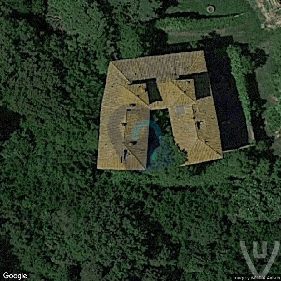 Villa Della B abandoned location in Tuscany, Tuscany, Italy - House for urban exploration