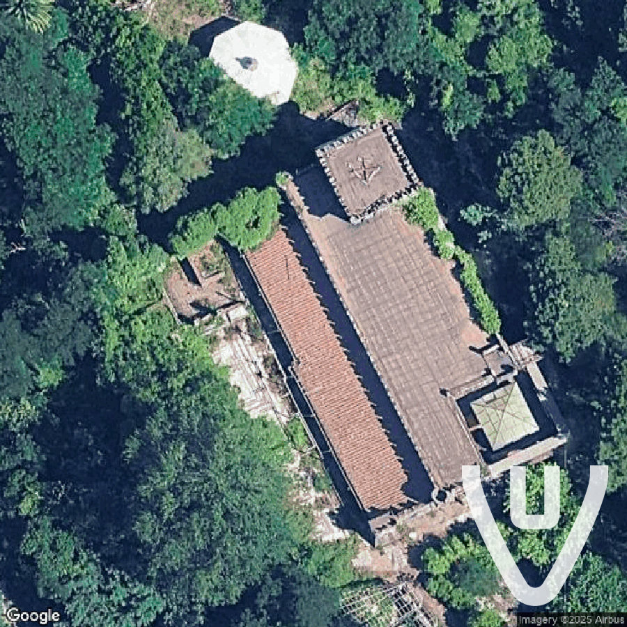 Ozgur Dengiz Nightclub