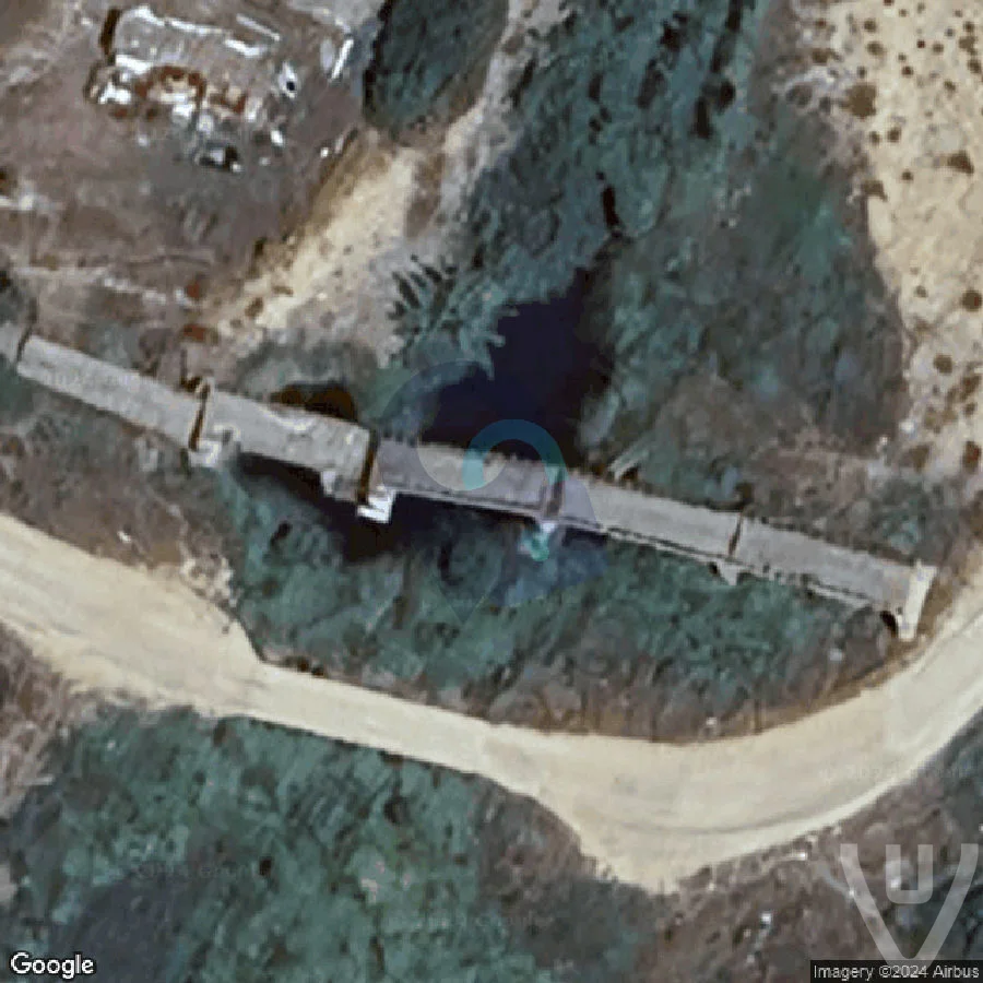 Earthquake Bridge / Ponte del terremoto