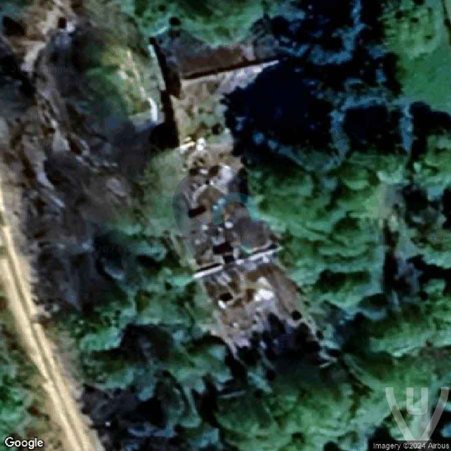 Hôtel à côté de l'autoroute abandoned location in Nouvelle-Aquitaine, Nouvelle-Aquitaine, France - Hotel for urban exploration