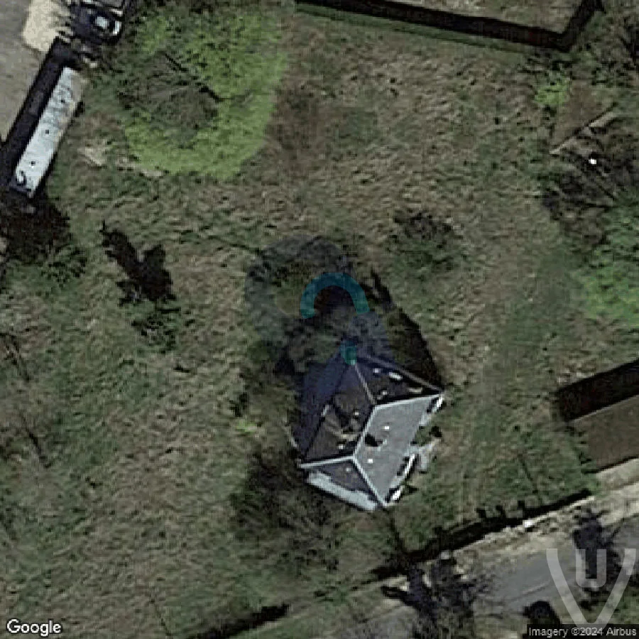 Manoir Ludy abandoned location in Bourgogne-Franche-Comte, Bourgogne-Franche-Comte, France - House for urban exploration