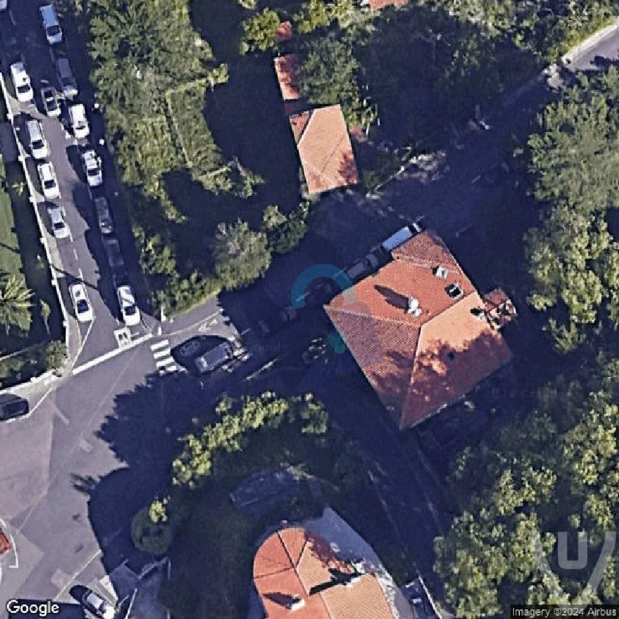 Maison Rouge abandoned location in Nouvelle-Aquitaine, Nouvelle-Aquitaine, France - House for urban exploration