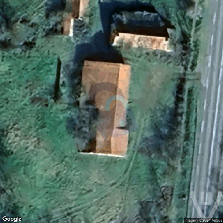 La ferme contre tout abandoned location in Auvergne-Rhone-Alpes, Auvergne-Rhone-Alpes, France - House for urban exploration