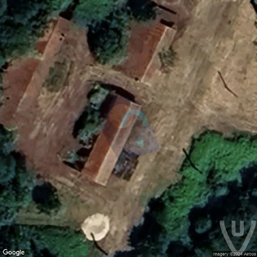 La Ferme du chasseur abandoned location in Bourgogne-Franche-Comte, Bourgogne-Franche-Comte, France - House for urban exploration