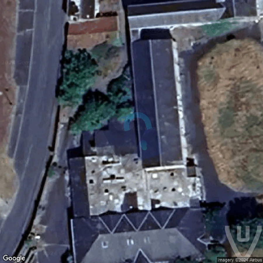 College AB abandoned location in Loire Region, Loire Region, France - School for urban exploration